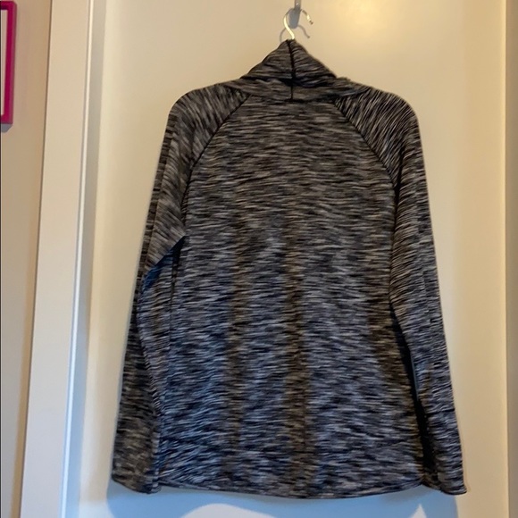 3/$25 - Andrew Marc Active-wear Grey Turtle Neck - Picture 3 of 4